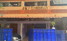 Jmj Hostel